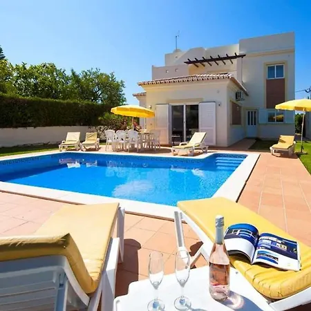 Charming Carvoeiro Casa Gina 4 Bedrooms Rooftop Terrace Perfect For Families *
