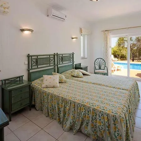 Charming Carvoeiro Casa Gina 4 Bedrooms Rooftop Terrace Perfect For Families Villa Carvoeiro (Lagoa)